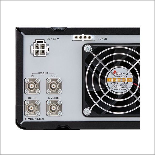 IC-7610