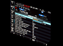 IC-7600の液晶ディスプレイ
